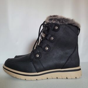 **FINAL SALE** Cliffs by White Mountain Holly Black Bootie